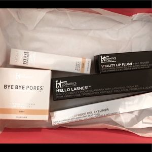 itCosmetics IT Kit